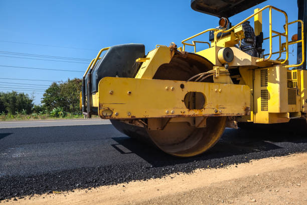 Best Professional Driveway Pavers  in Mcewen, TN